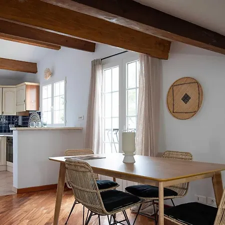 Amazing With Swimming Pool And Parking - Centre - 2b Saint-Tropez